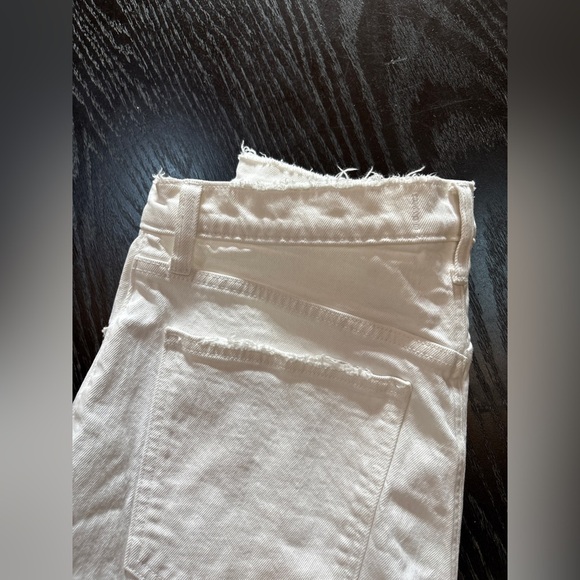 Abercrombie & Fitch Curve Love High Rise 4” Mom Short High Rise White Sz 32 (14) - Picture 7 of 10